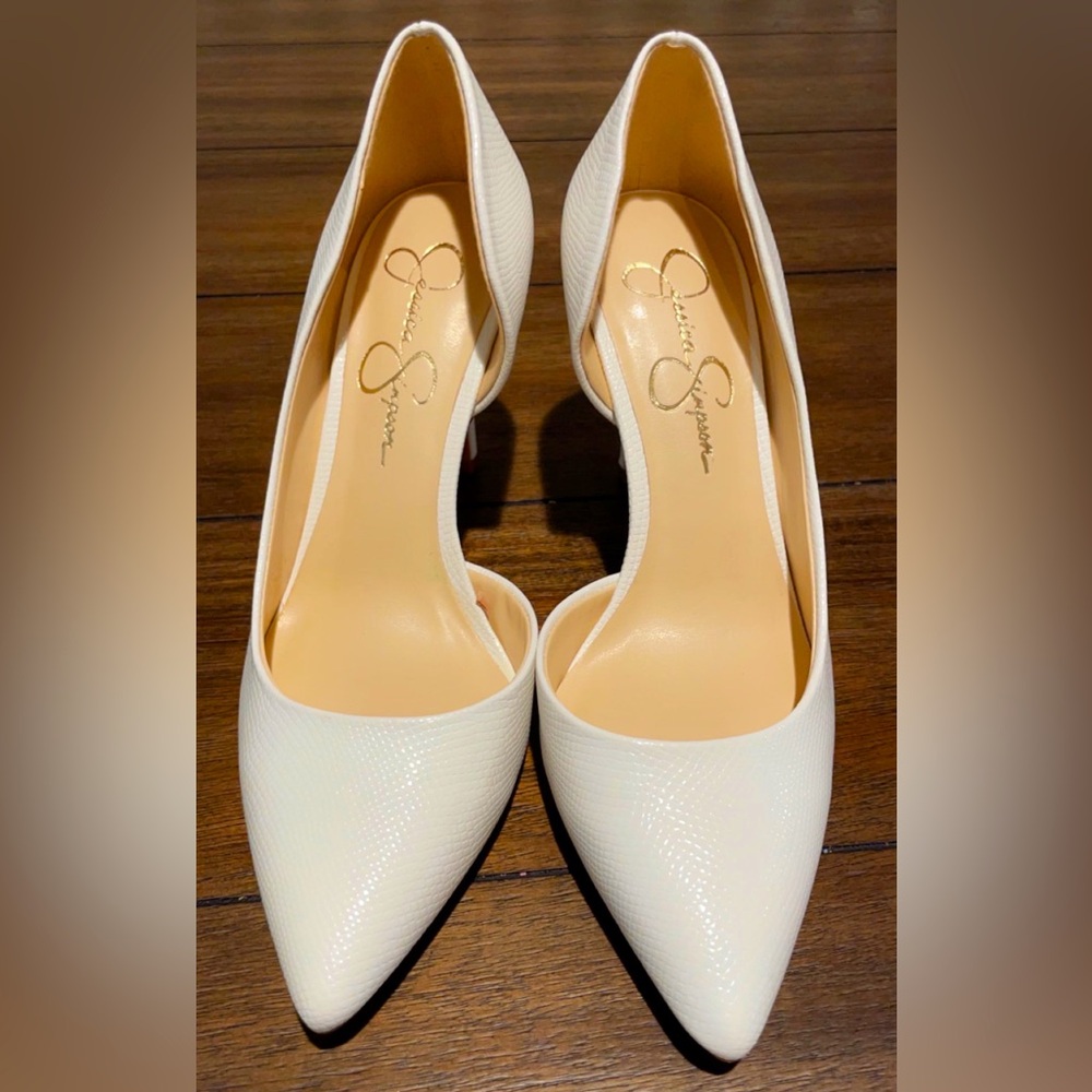 Jessica Simpson JP-Lovvey White Mini Lovely Snake Heels